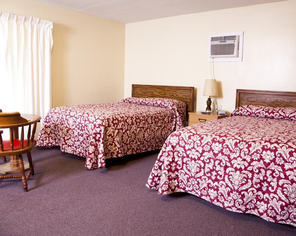 Charlie's Motel Frostburg Buitenkant foto