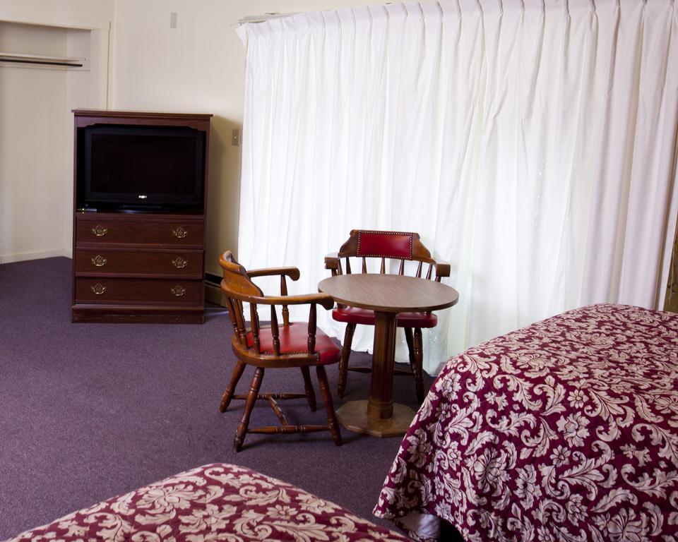 Charlie's Motel Frostburg Buitenkant foto